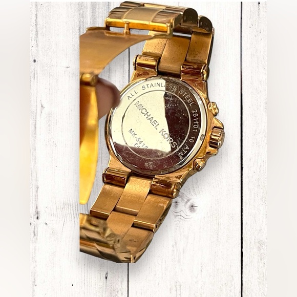 Michael Kors Dylan MK5412 Rose Gold Baguette Bezel Stainless Steel Women’s Watch - Picture 7 of 12